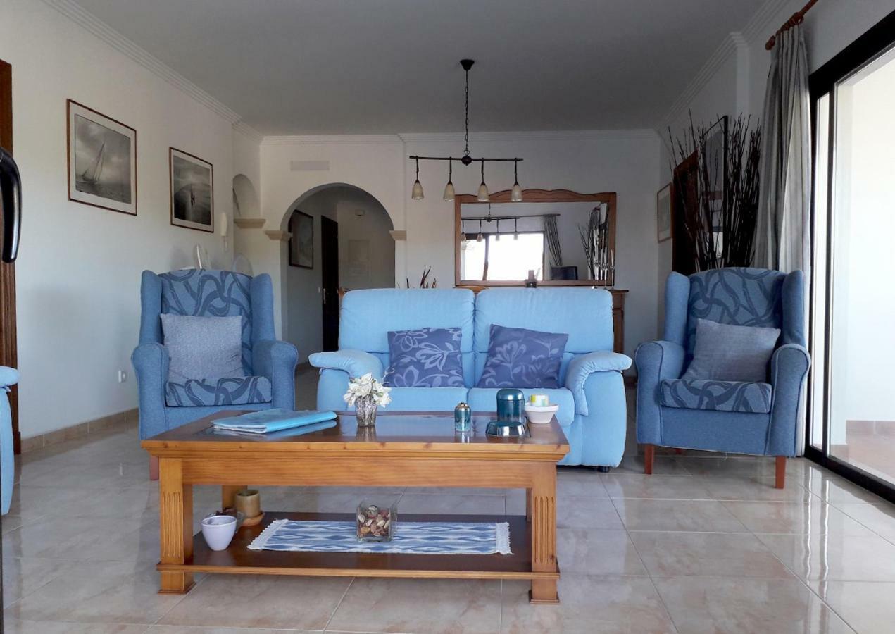 Apartamentos Vista Al Puerto Cala Figuera  Bagian luar foto